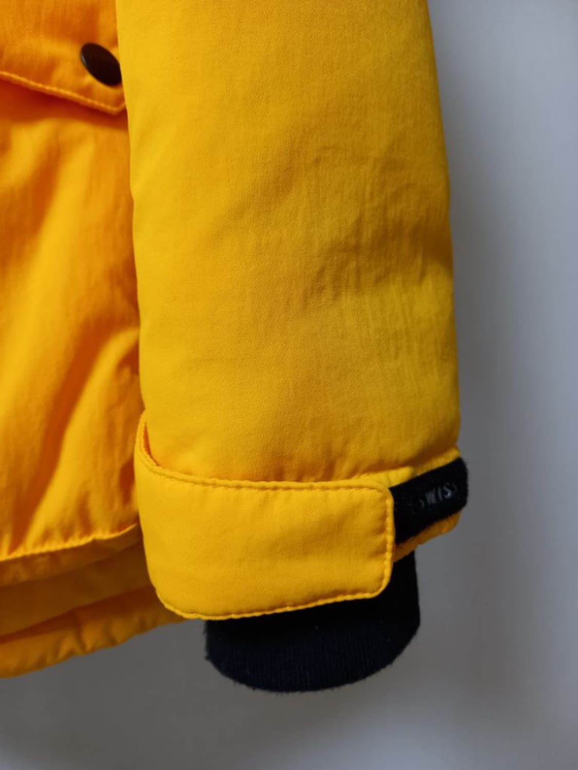 K-SWISS 다운점퍼 상품이미지9