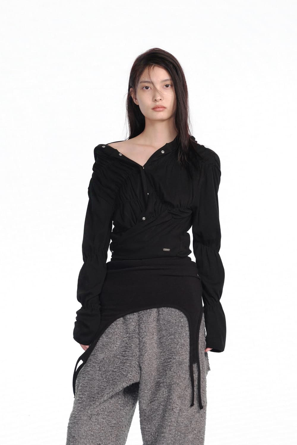 CERRIC SHIRRING WRAP HOOD CARDIGAN 상품이미지4