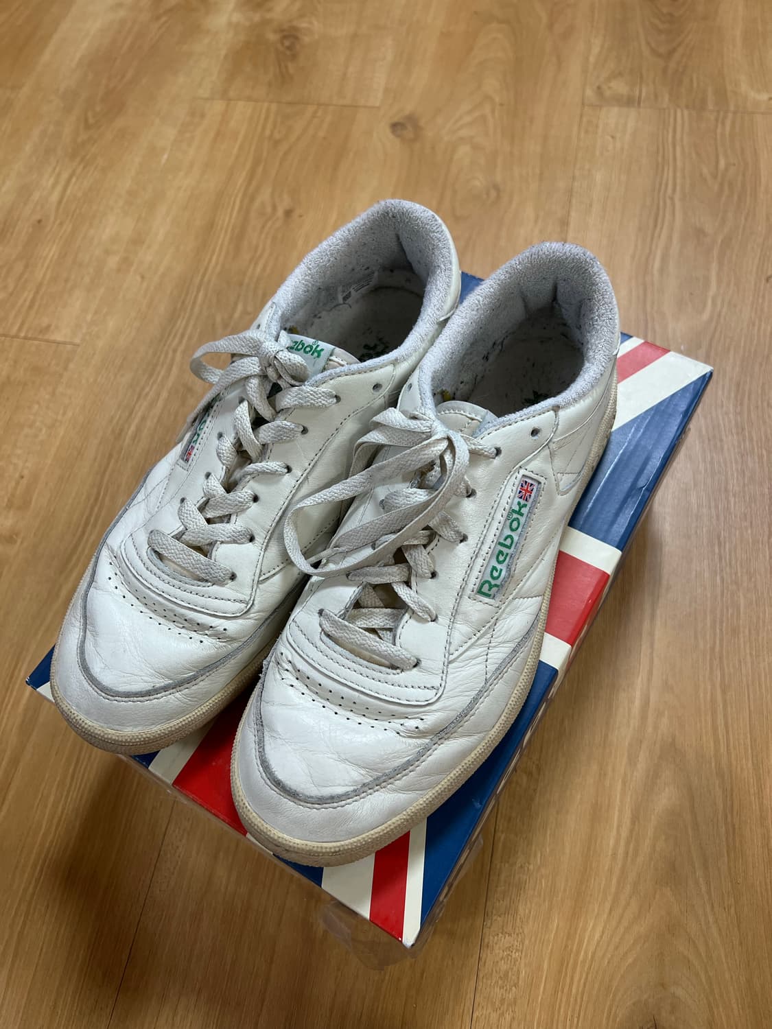 리복 클럽c 빈티지 270판매 상품이미지3