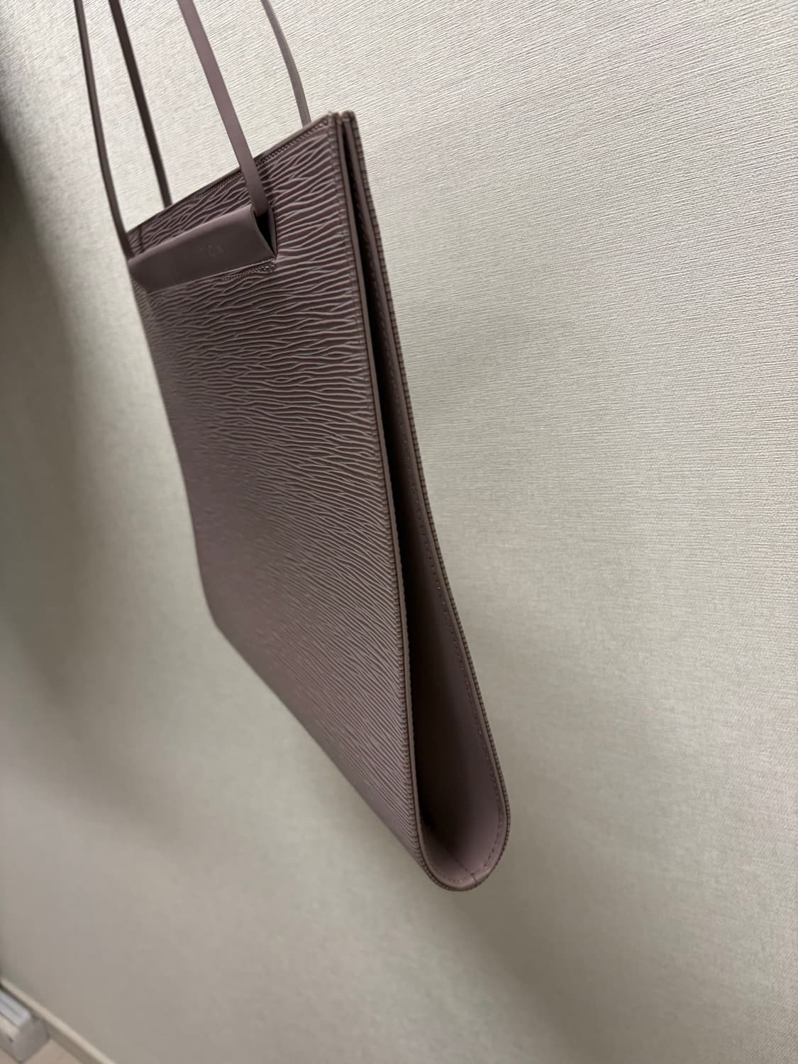 루이비통 에삐 숄더백 상품이미지6