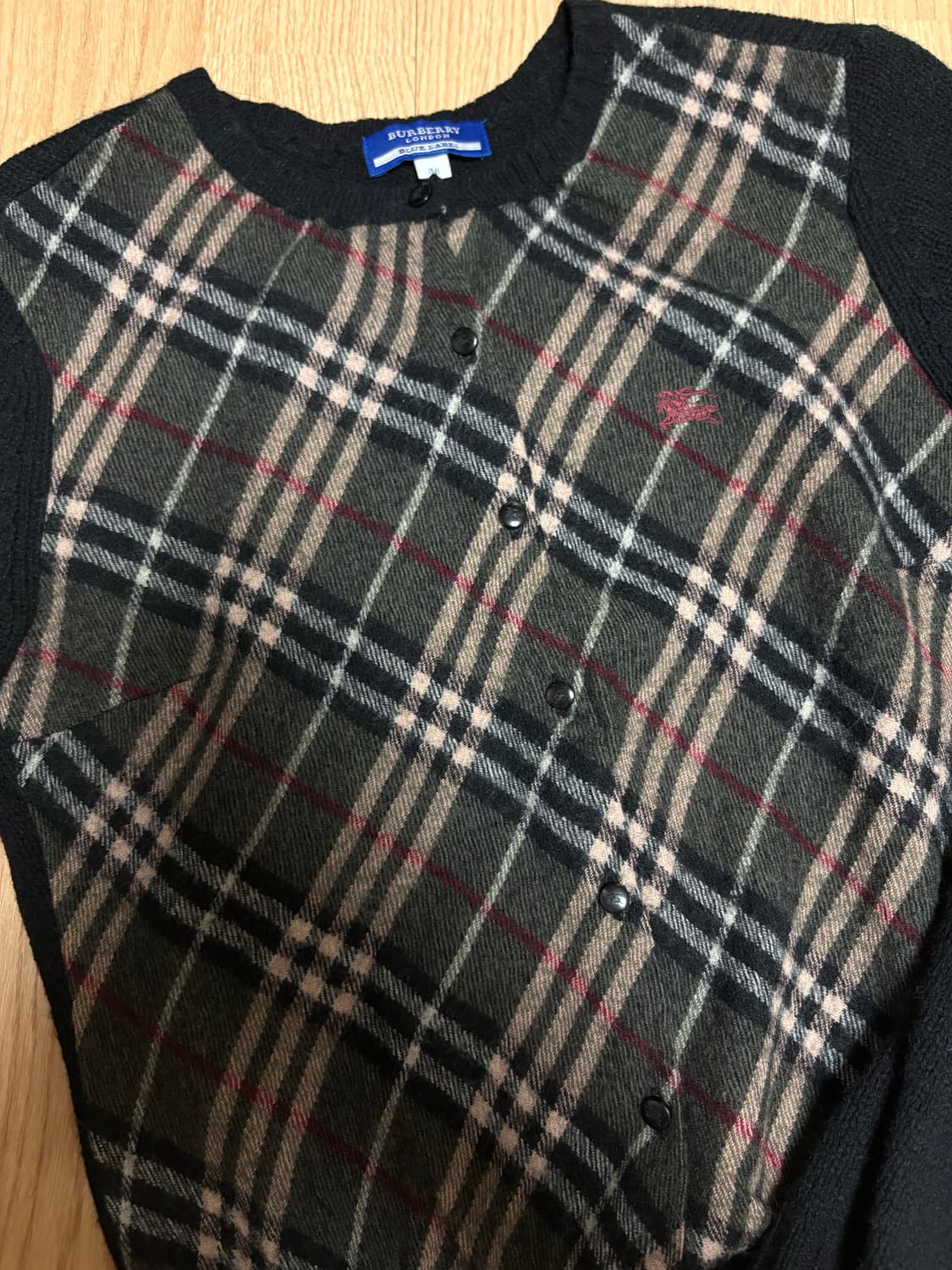 (정품) Burberry 버버리 블루 라벨 체크 니트 가디건 상품이미지9