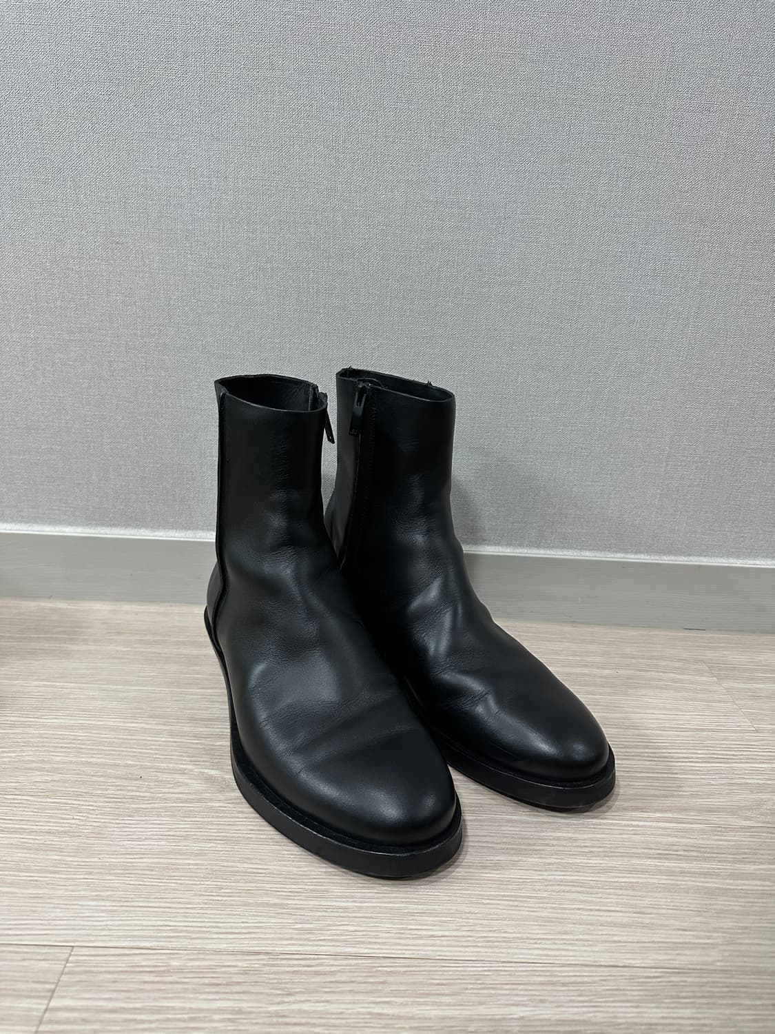 cos 집 레더부츠 상품이미지1