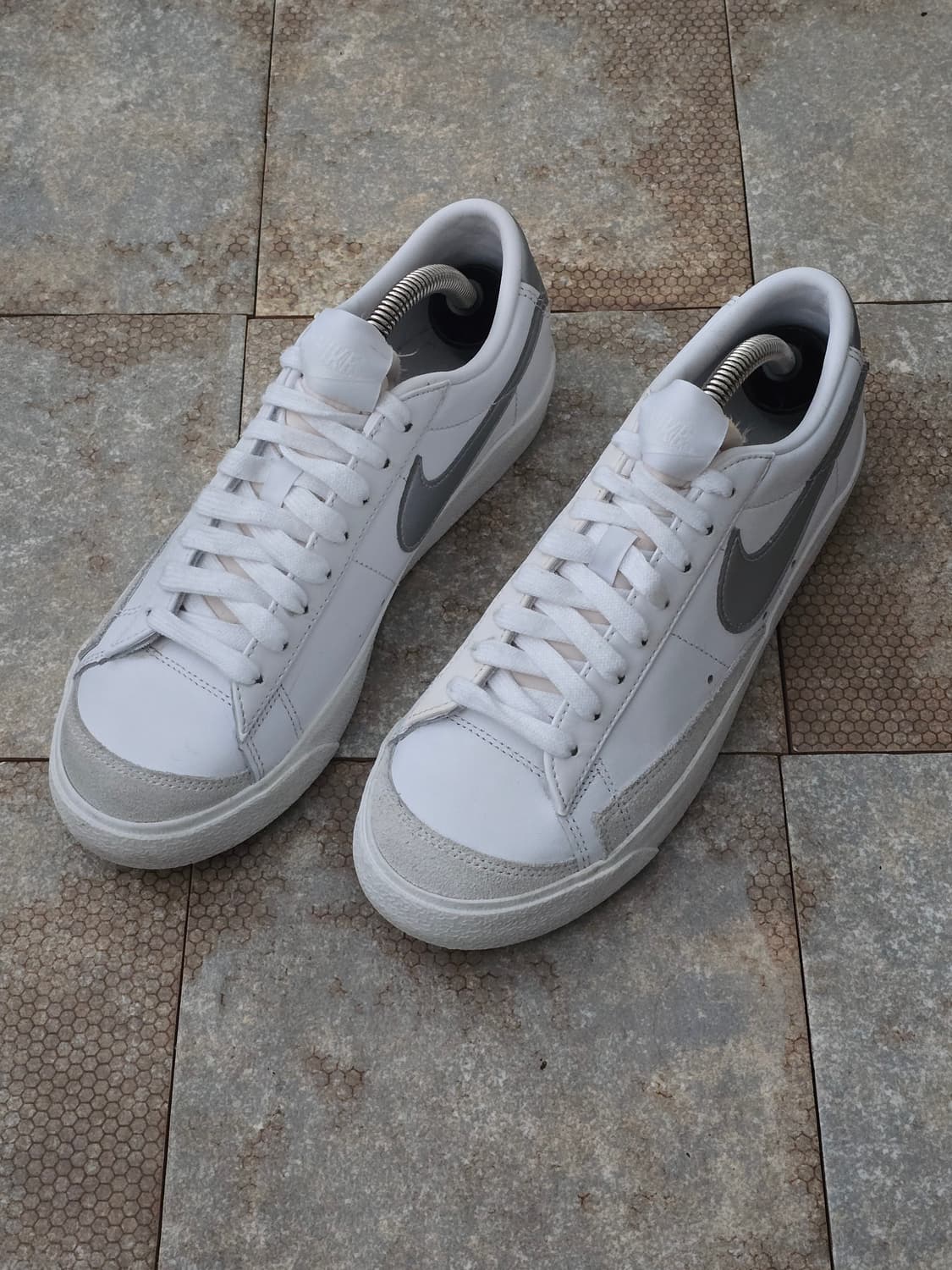 (245)나이키 블레이저 로우 77 화이트 실버 상품이미지1