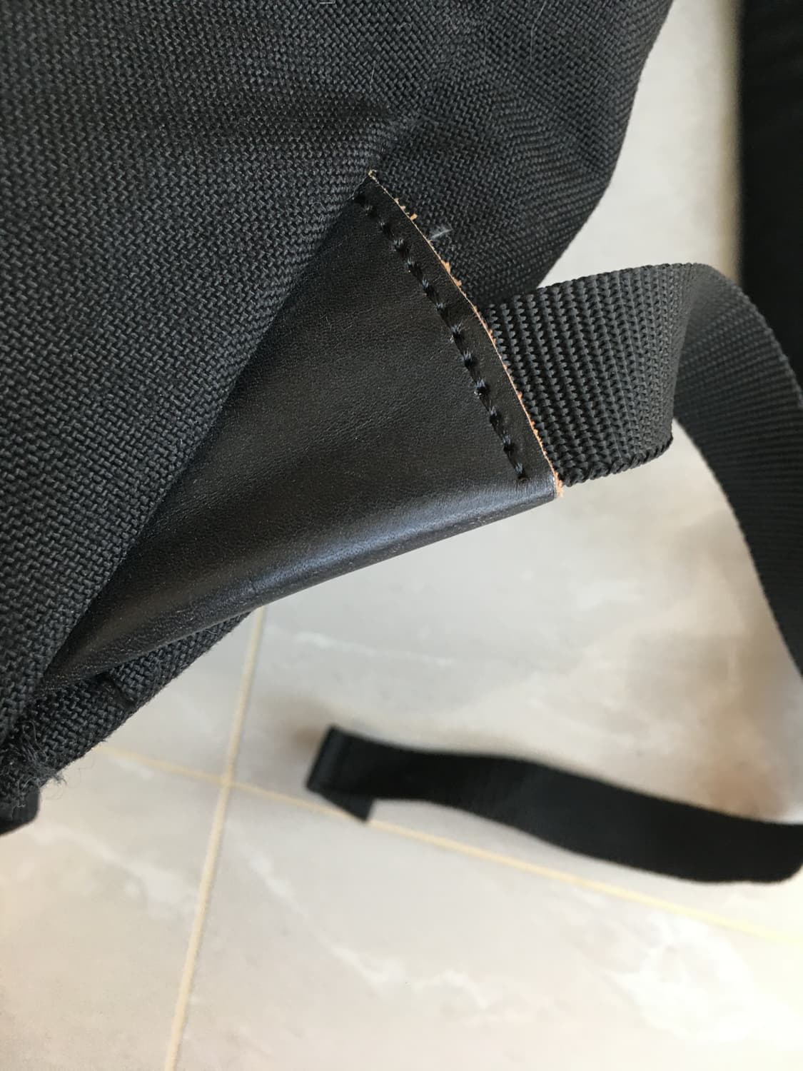 꼼데 옴므 플러스 백팩 L 상품이미지2