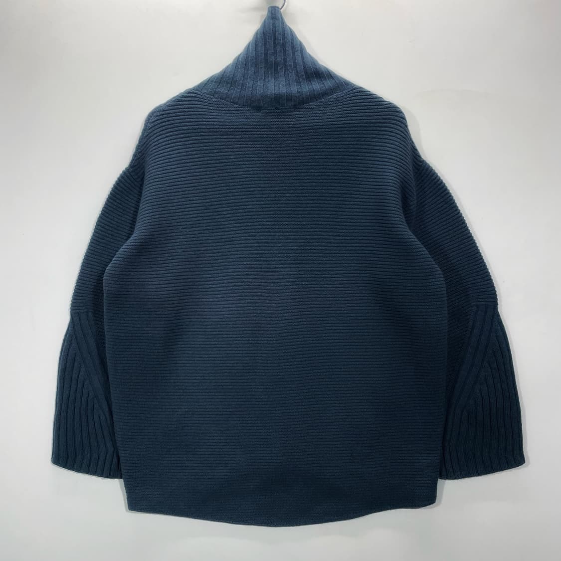 한섬 시스템 터틀넥 니트 상품이미지2