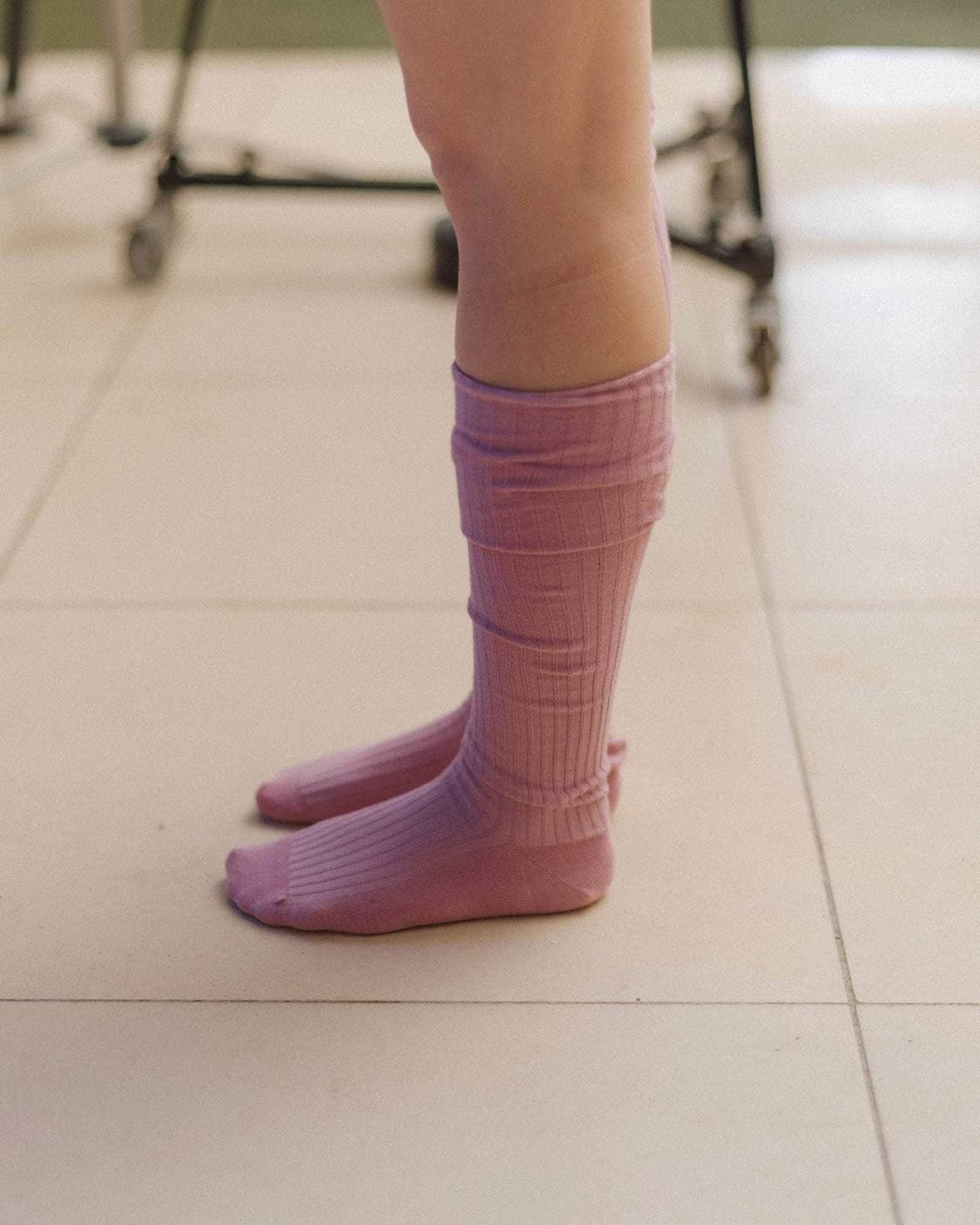 [230-250]베이스레인지 25fw 오버 니삭스/비 핑크 상품이미지2