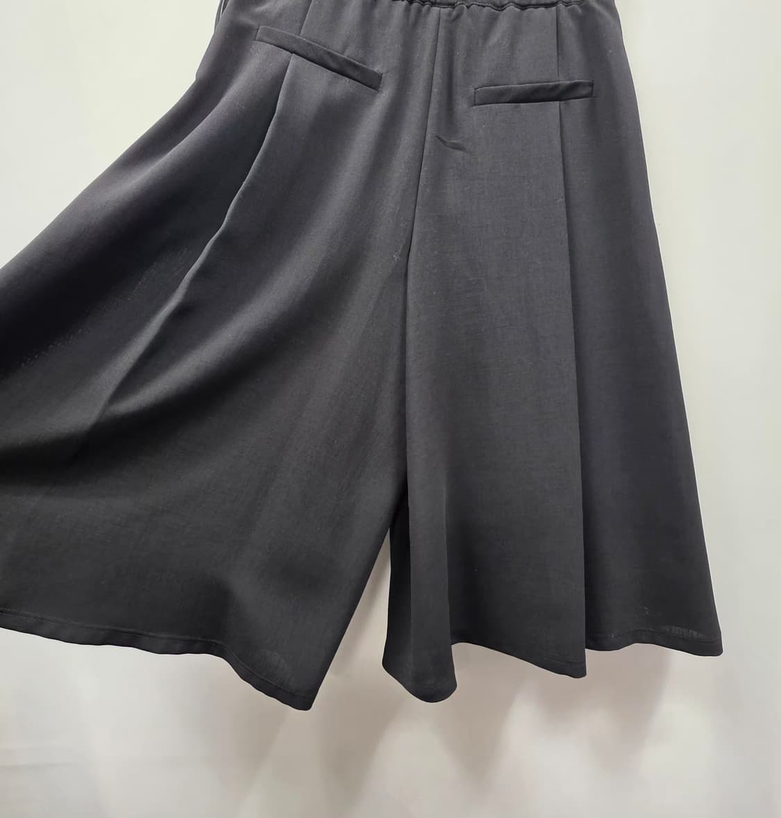 1034 [세루티] 블랙 플리츠 큐롯팬츠 와이드핏 예쁜 핏 / 55 상품이미지2