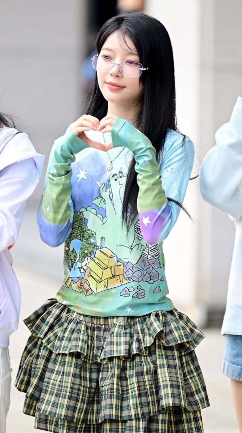 아일릿 모카 플리즈프로젝트 blue dragon long sleeve 상품이미지5