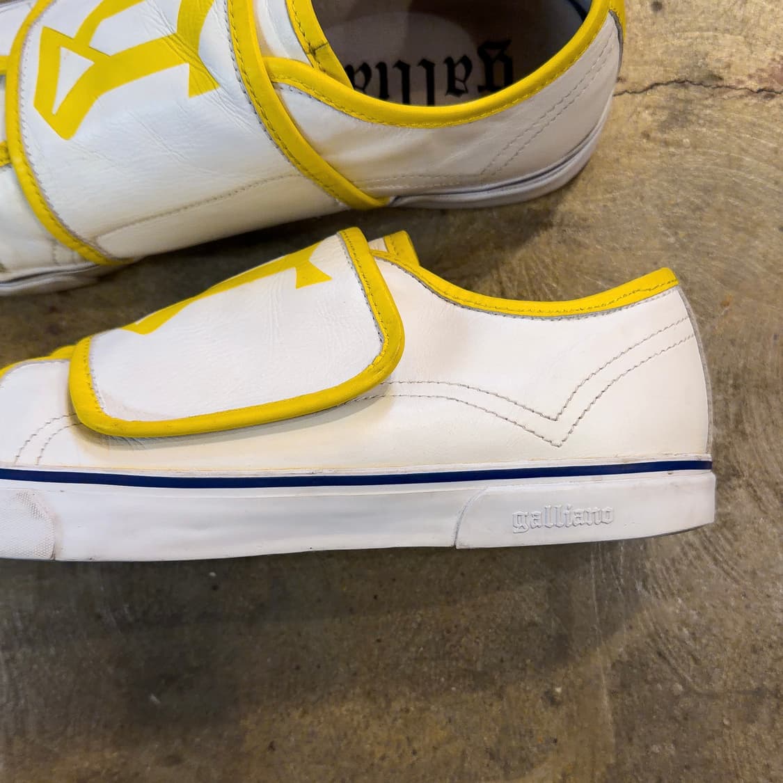 존갈리아노 레더 벨크로 스니커즈 상품이미지4