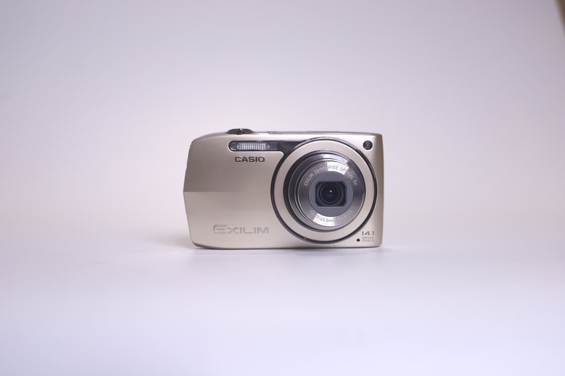 카시오 익슬림 Z2300 골드(황변 액정) 상품이미지1