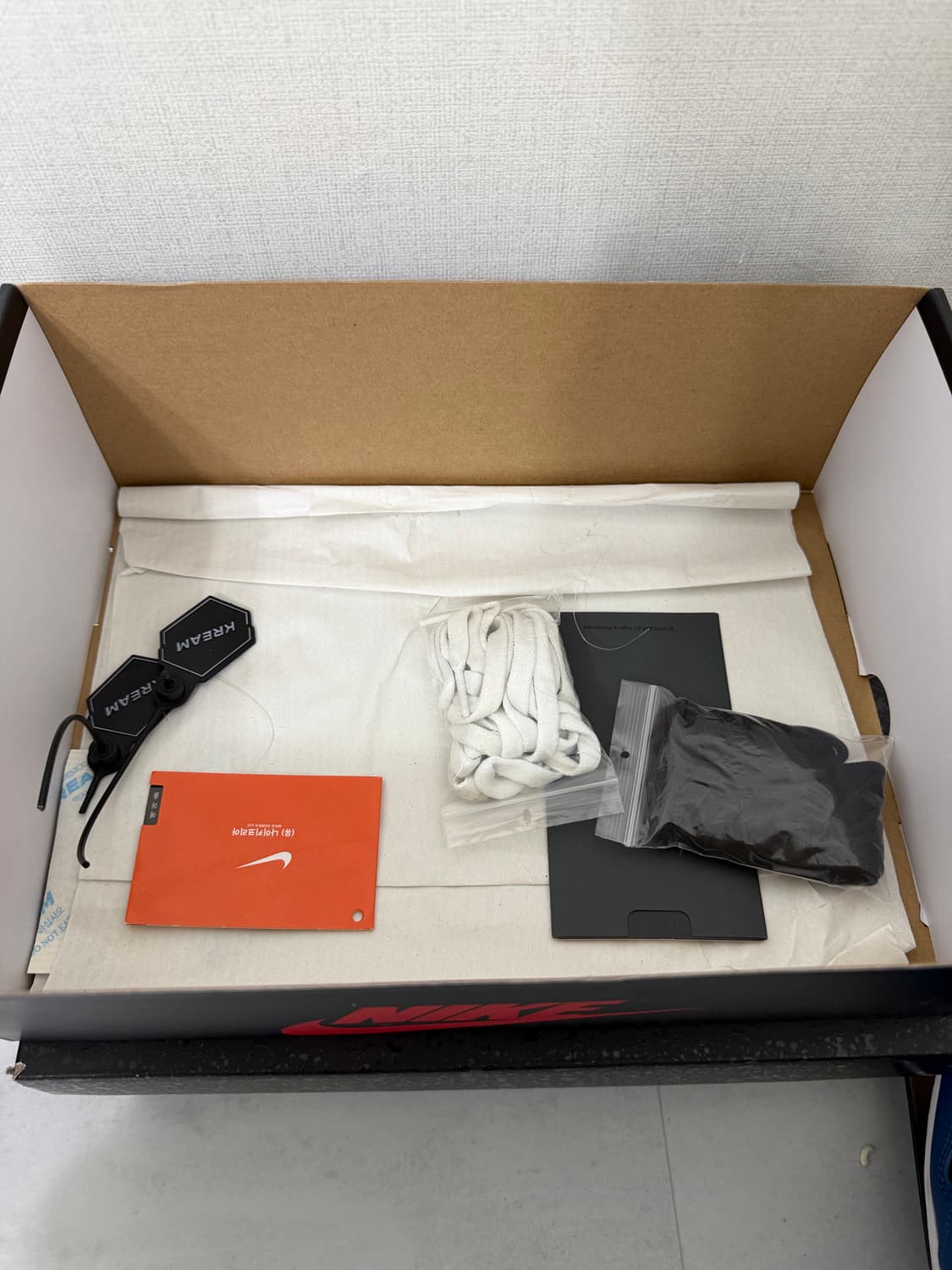 조던 1 레트로 하이 다크 마리나 블루 265 상품이미지3