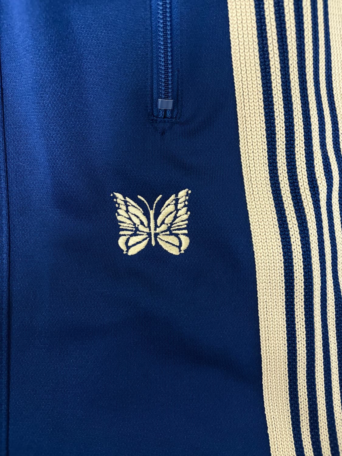 니들스 HD 트랙팬츠 로얄 상품이미지2