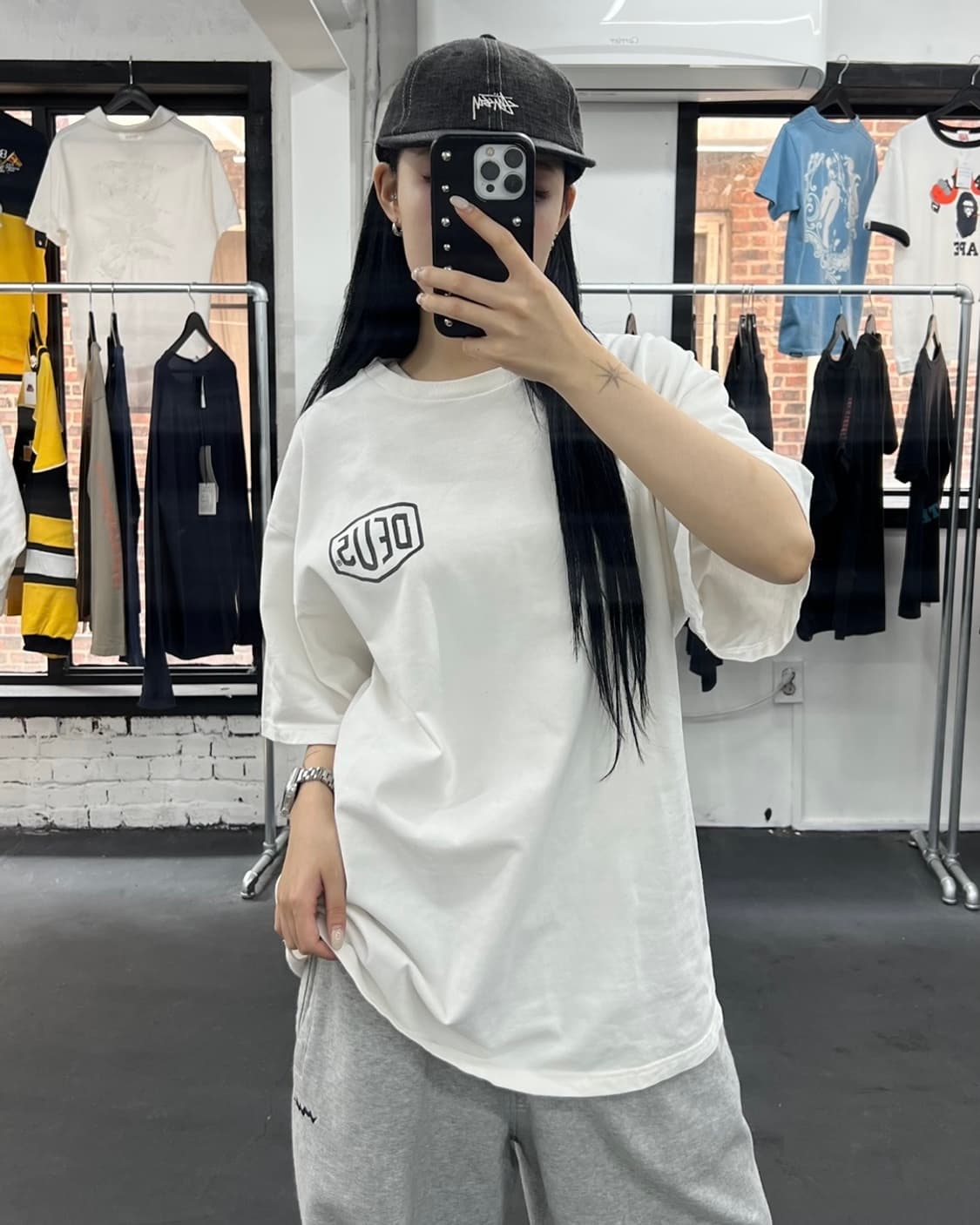 데우스 서울 티셔츠 상품이미지3