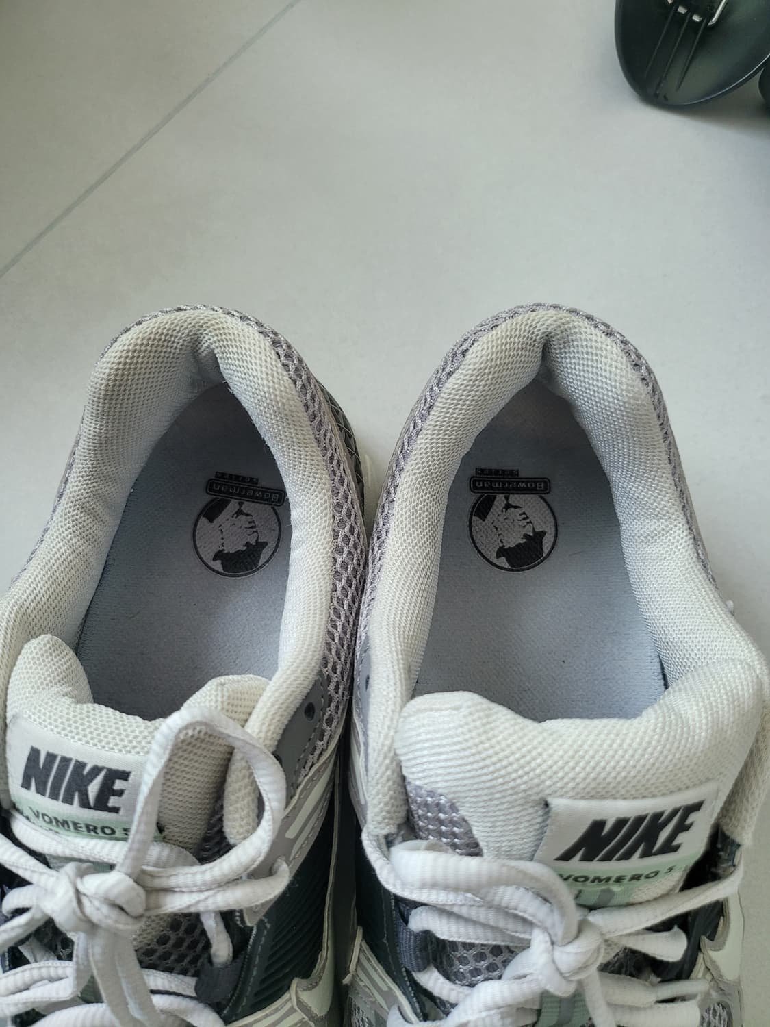 🏷️👟 [W285] 나이키 줌 보메로 5 '코블스톤'  상품이미지6