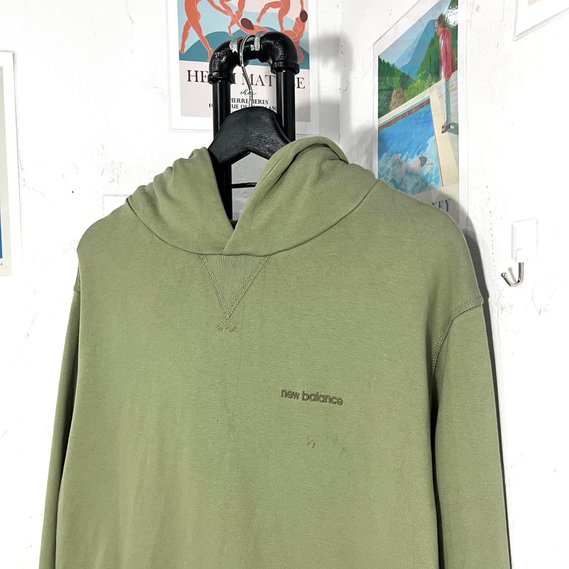 뉴발란스 자수로고 후드티 상품이미지3