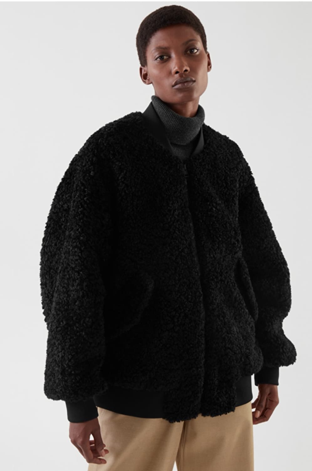 COS 오버사이즈 핏 테디 보머 자켓 상품이미지3