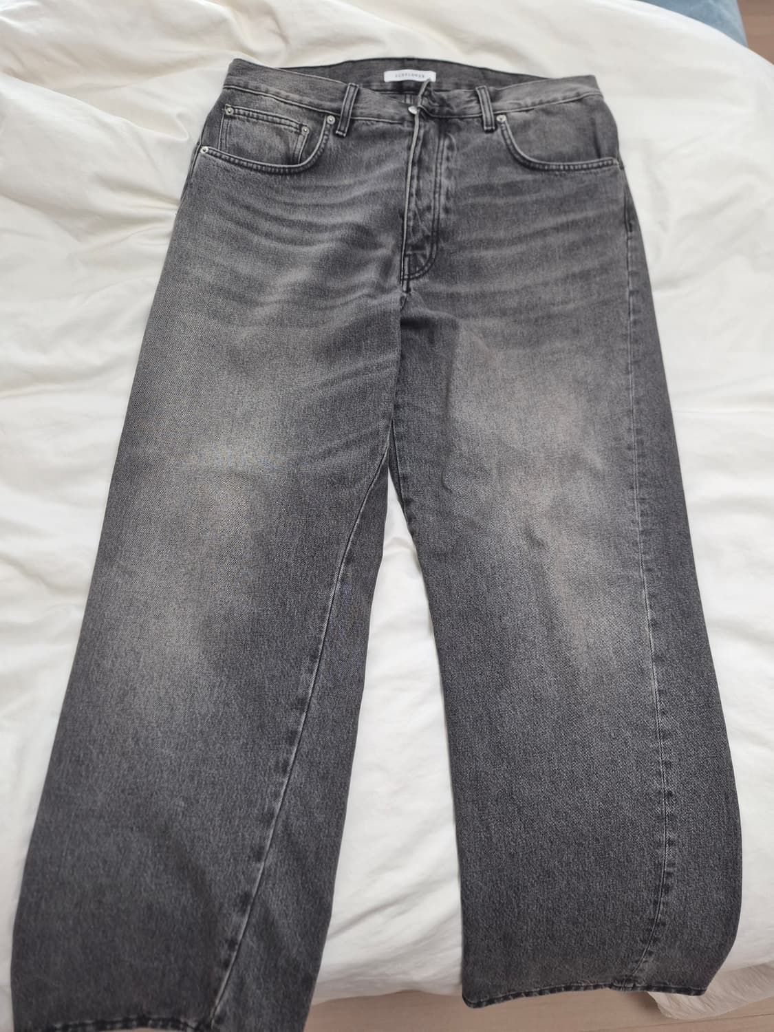 썬플라워 와이드 트위스트 데님 팬츠 34 상품이미지3