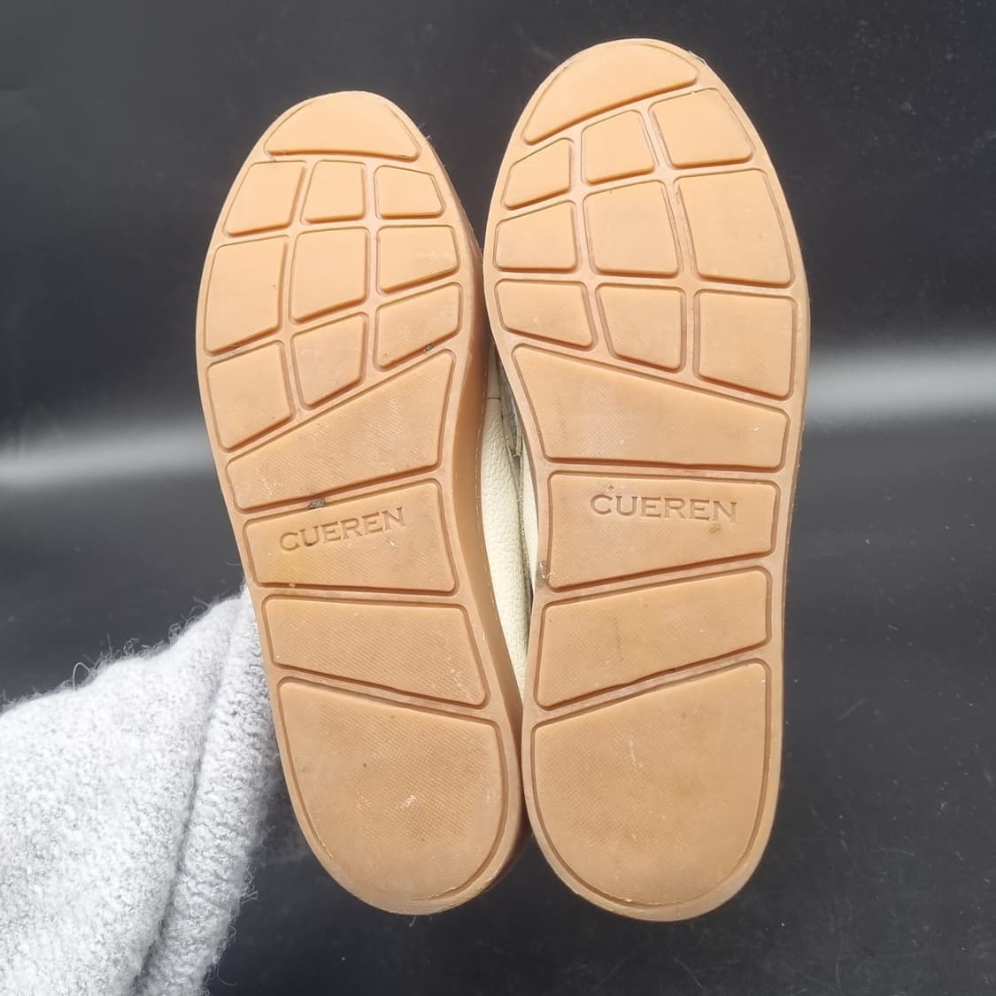 쿠에른 여성로퍼 245 상품이미지3