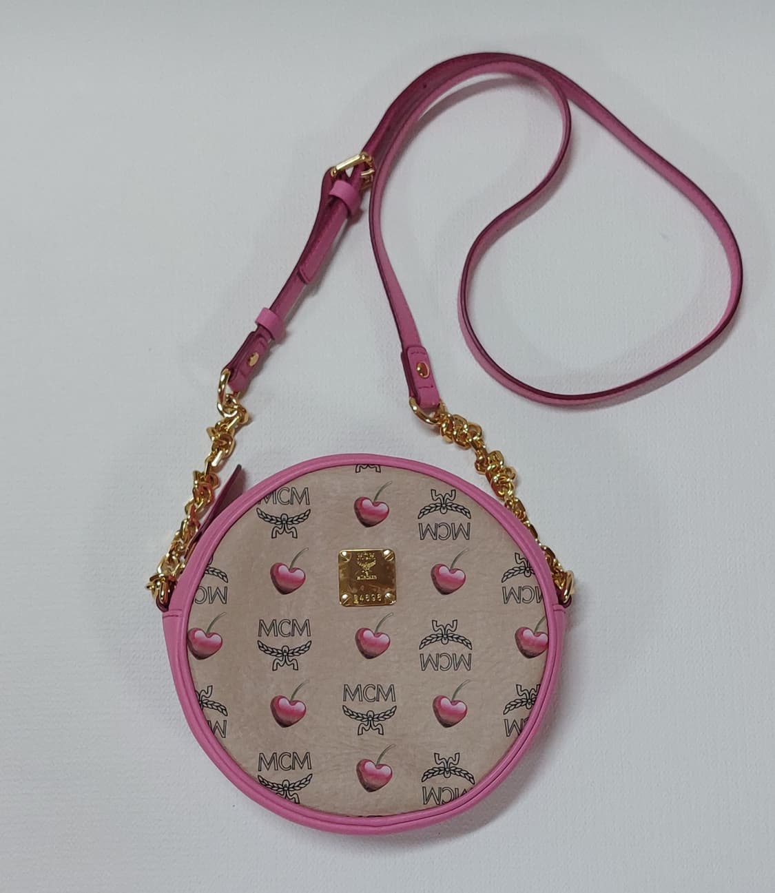 새상품) MCM 가방 명품 한정판 발렌타인 스위트 비세토스 리미티드에디션 상품이미지2