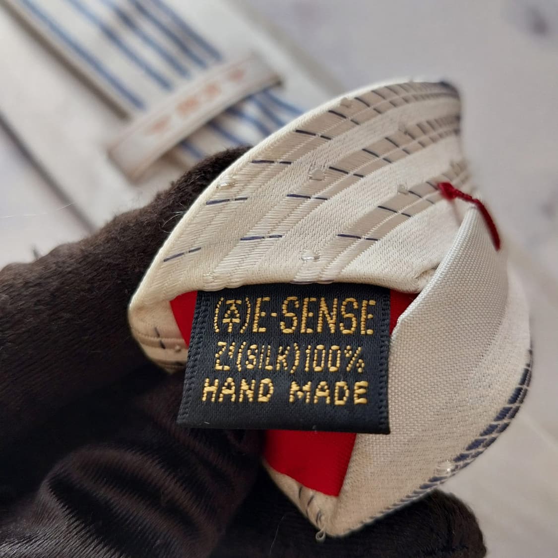 엠씨엠 실크 화이트 스트라이프 넥타이 9.5cm A+등급 K2021 상품이미지10