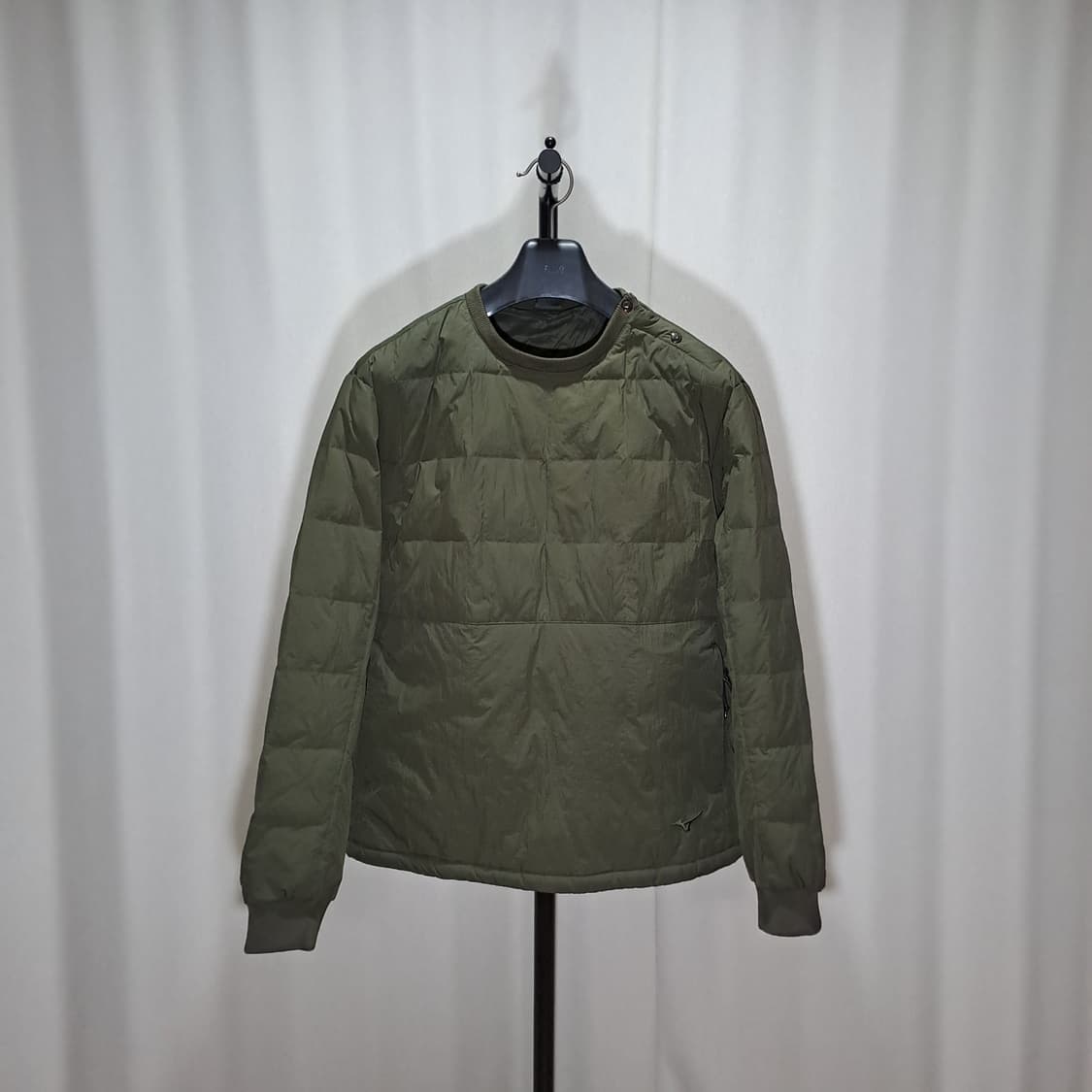 (택포) 미즈노 구스다운 맨투맨 XL B196 상품이미지1