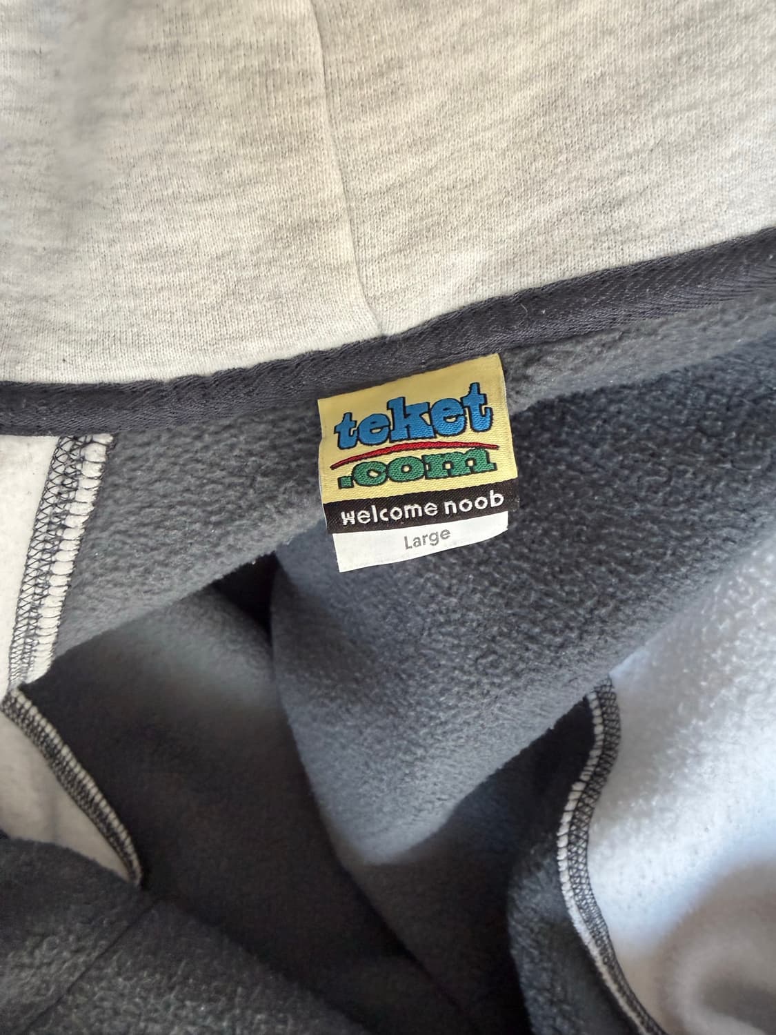 테켓 홀리데이 집업 라지 상품이미지4