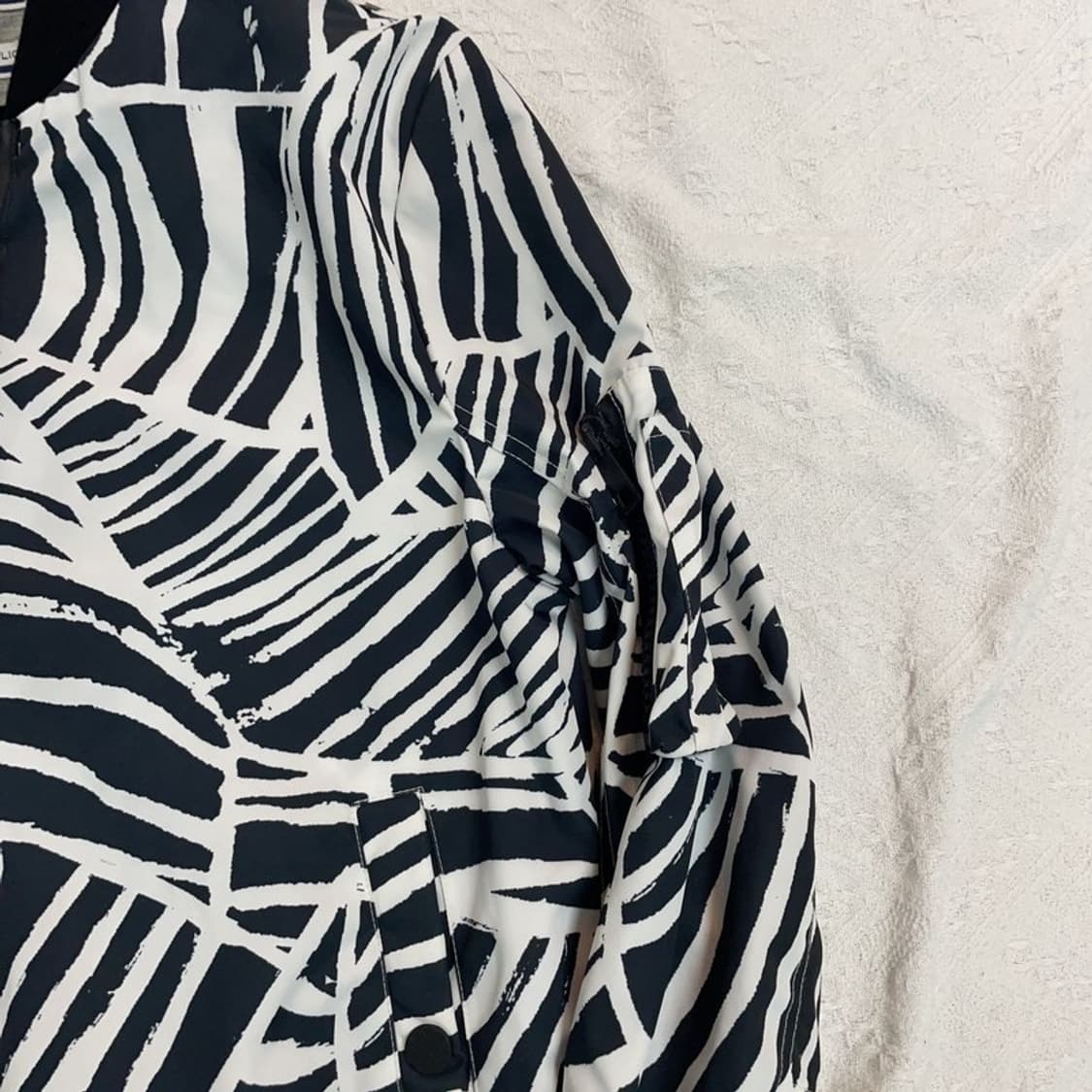 [95] 안드레아 폼필리오 기하학 봄버 항공자켓 상품이미지4