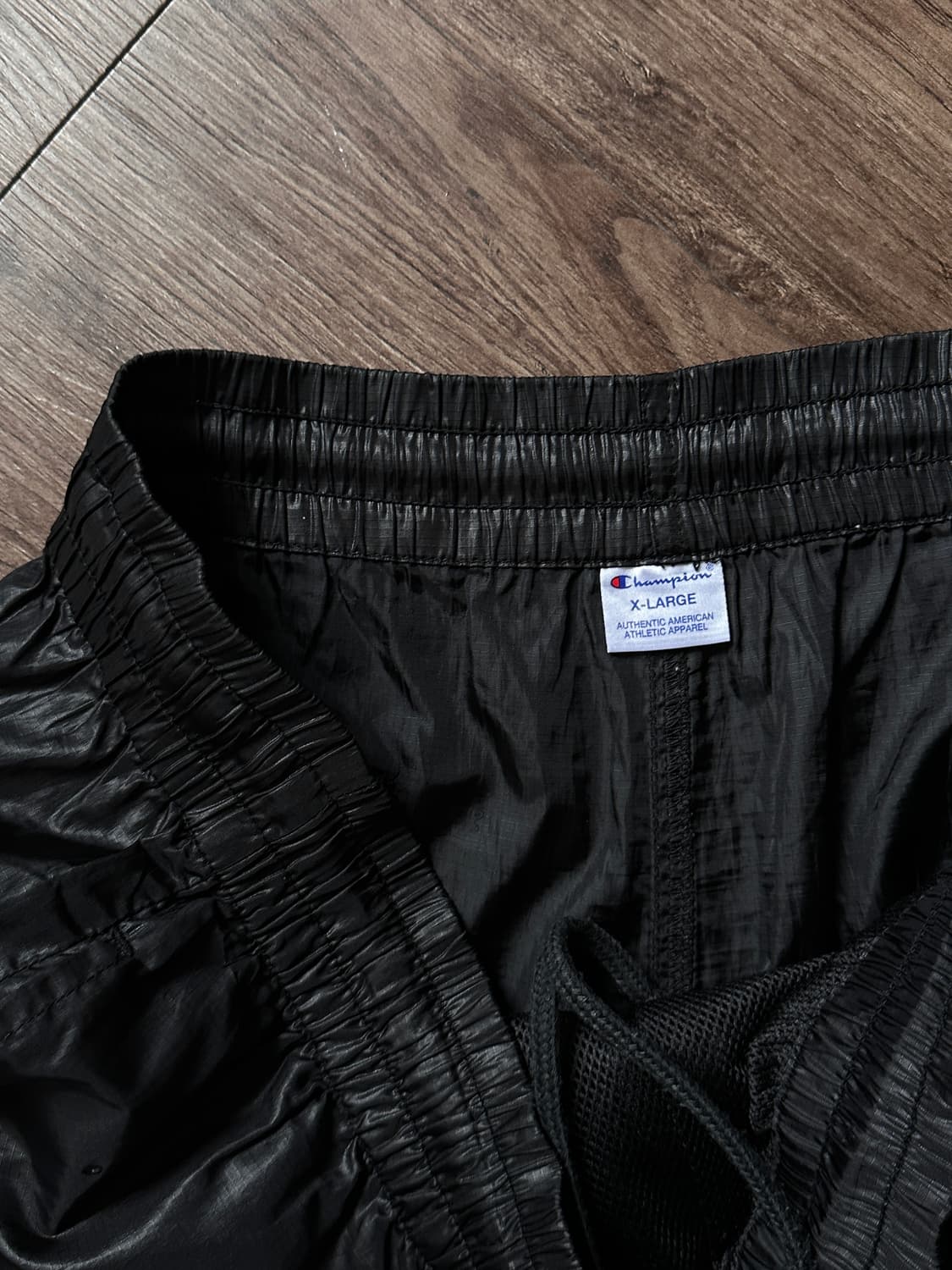 Champion 글로시 블랙 스포츠 쇼츠 상품이미지9