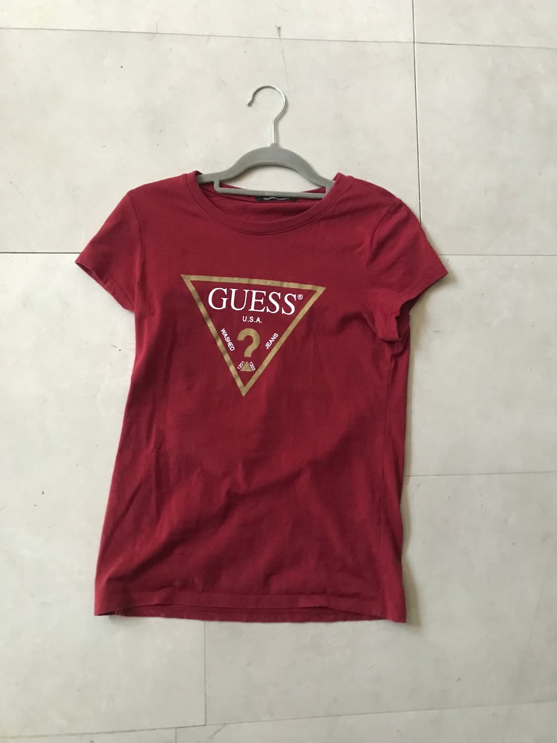 게스 딱붙핏 반팔티셔츠 상품이미지8