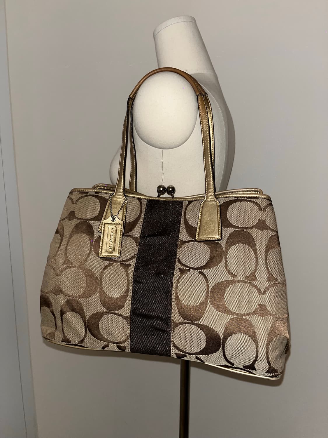 Coach Beige Square Bag 상품이미지1