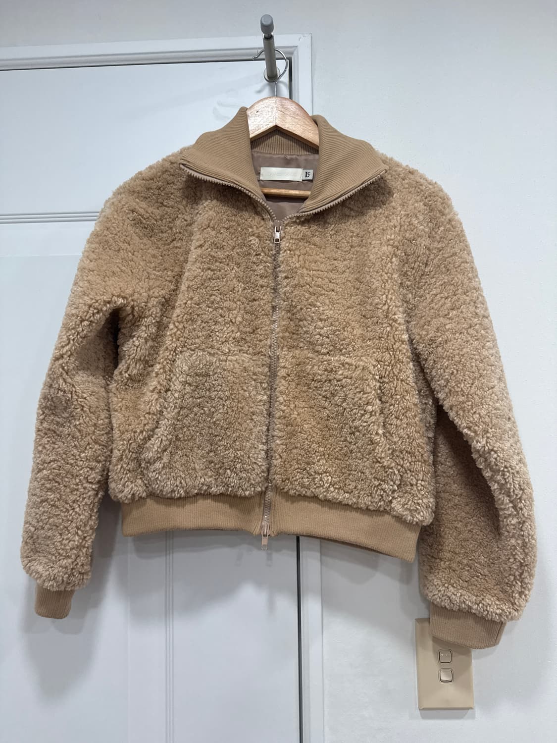 로클 점퍼 상품이미지2