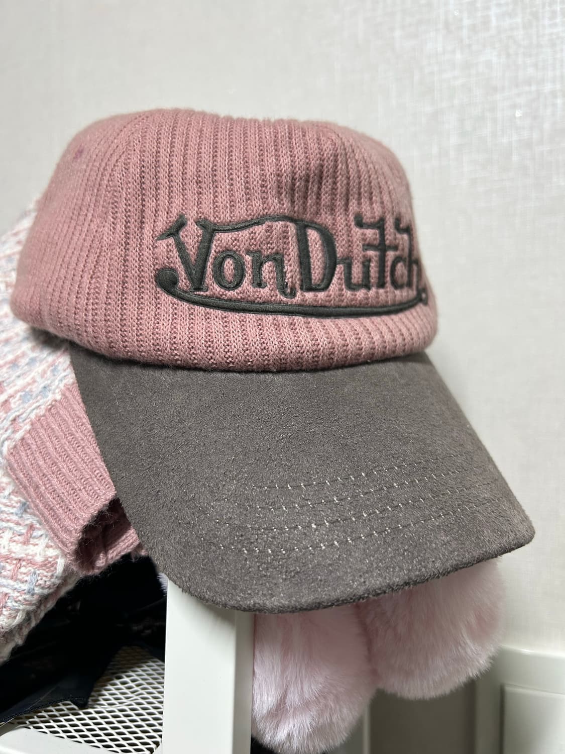 본더치 핑크 니트볼캡 상품이미지1