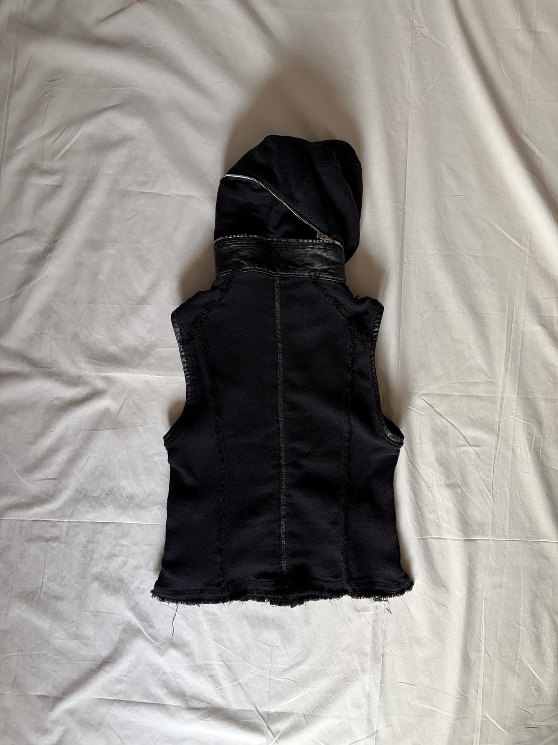 Bajra hooded vest 상품이미지3