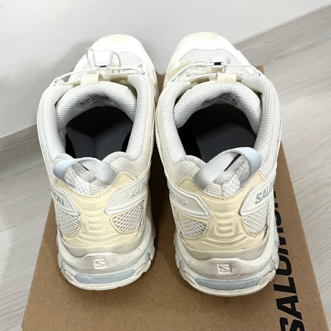 살로몬 XA PRO 3D 화이트 270 상품이미지5