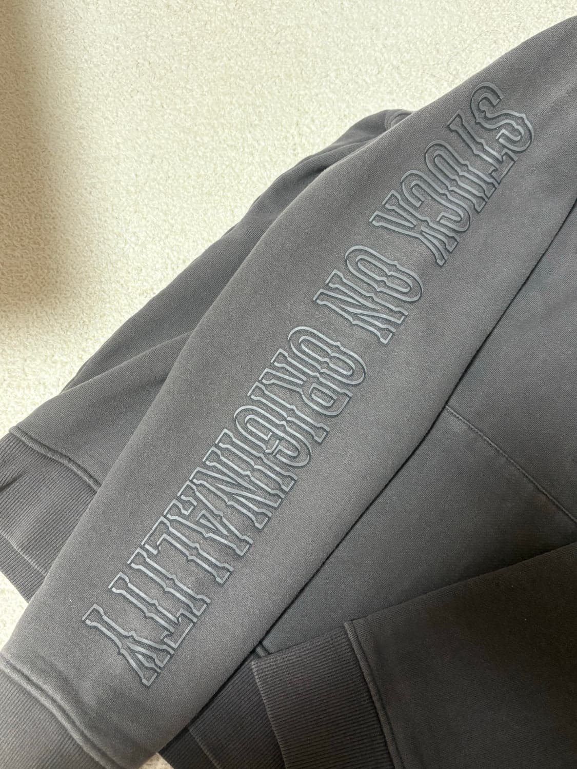 버카루 후드티 상품이미지2