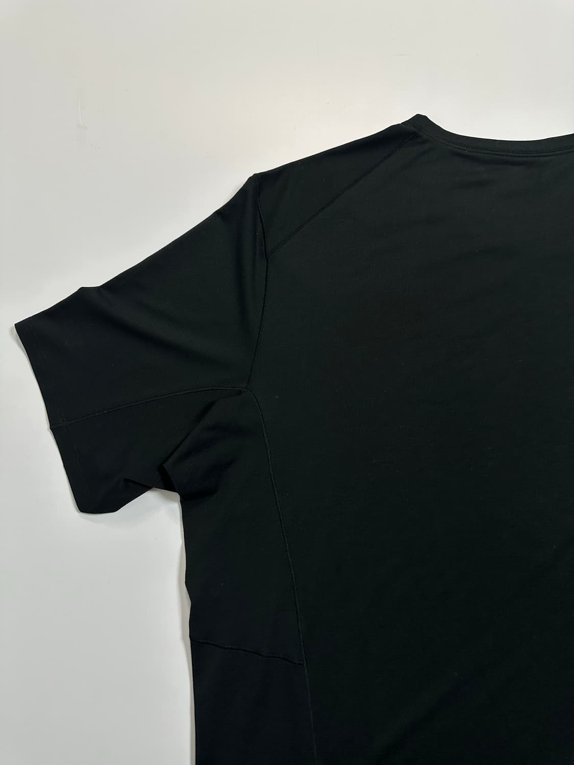 아크테릭스 코막로고 티셔츠 상품이미지6