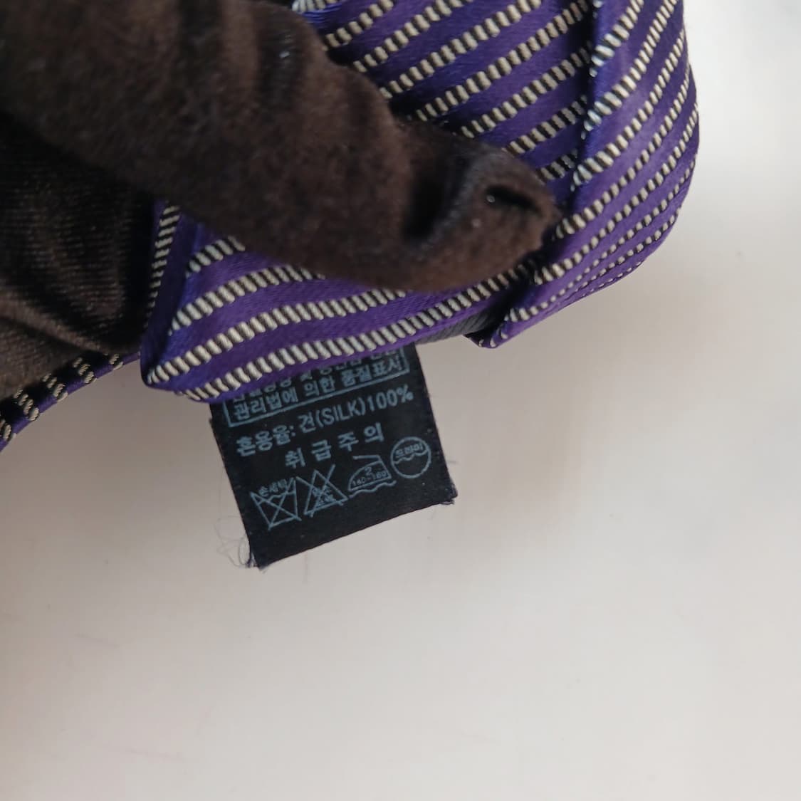 제냐 실크 퍼플 사선 스트라이프 넥타이 8.5cm A+등급 A19616
 상품이미지9