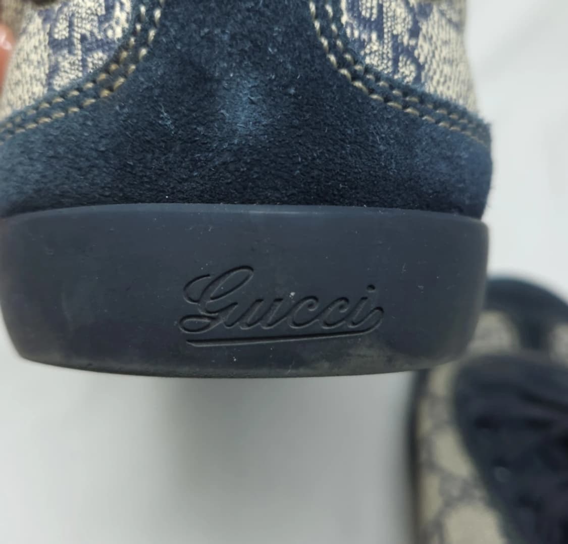 구찌 GG 패턴 네이비 스니커즈 6 상품이미지6