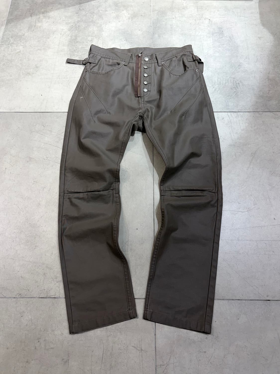 Tornado mart 토네이도 마트 버튼 디테일 팬츠  상품이미지2