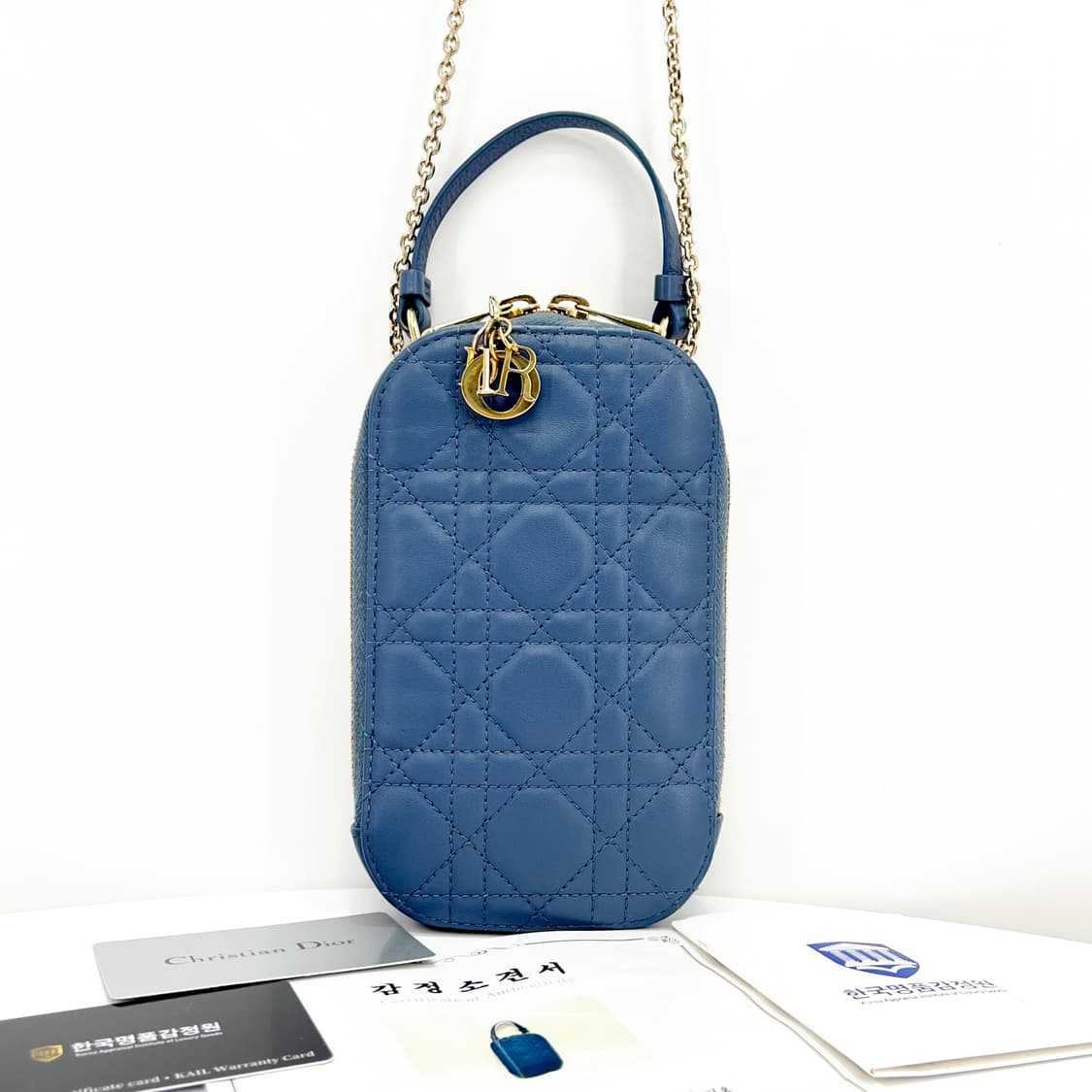 디올 까나쥬 레이디 폰 홀더백 크로스백 (S0872ONMJ) 상품이미지1