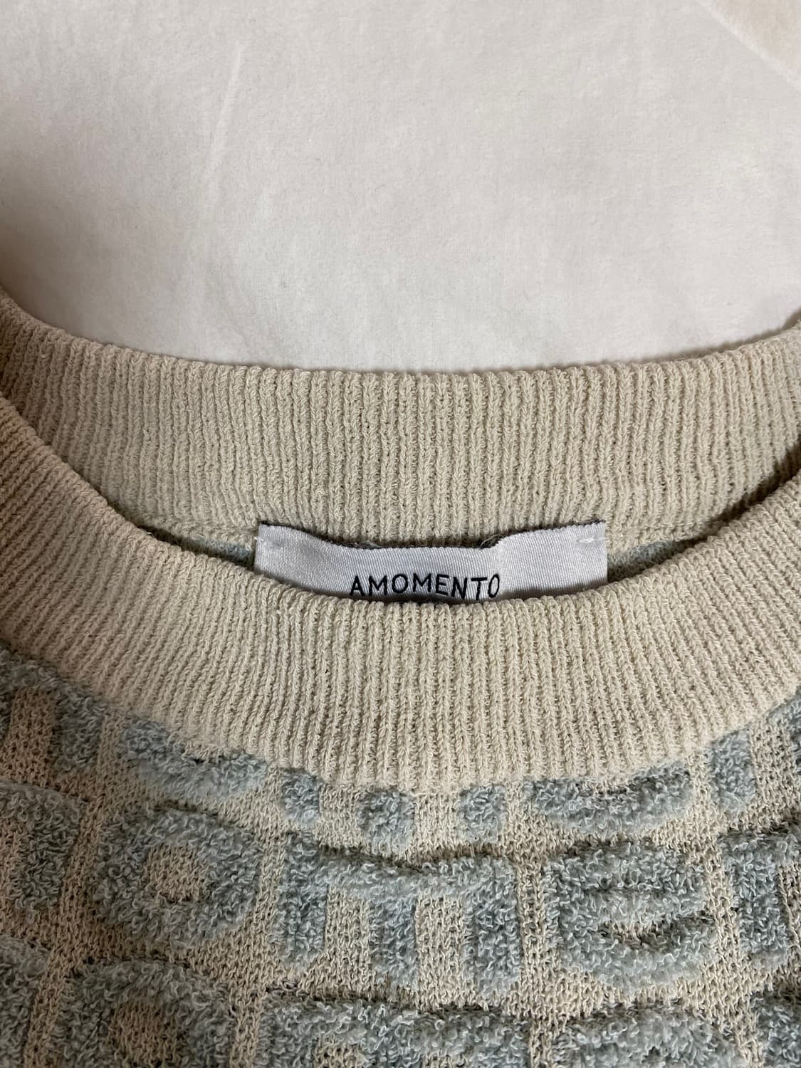아모멘토 니트 상품이미지2