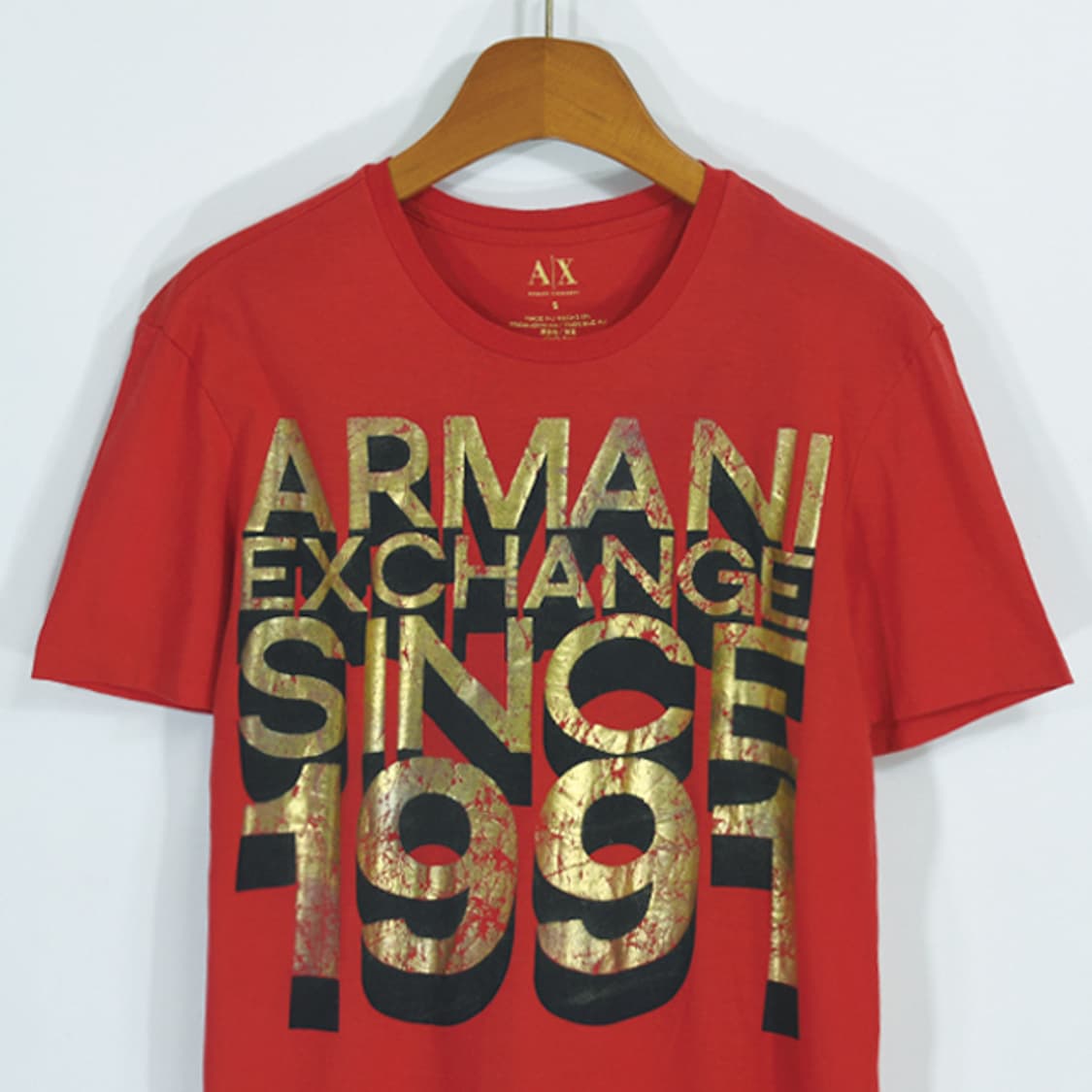 Armani Exchange 골드로고프린팅티셔츠 상품이미지3