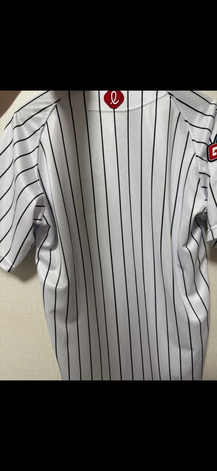 롯데 자이언츠 프로페셔널 유니폼 팝니다. 상품이미지3