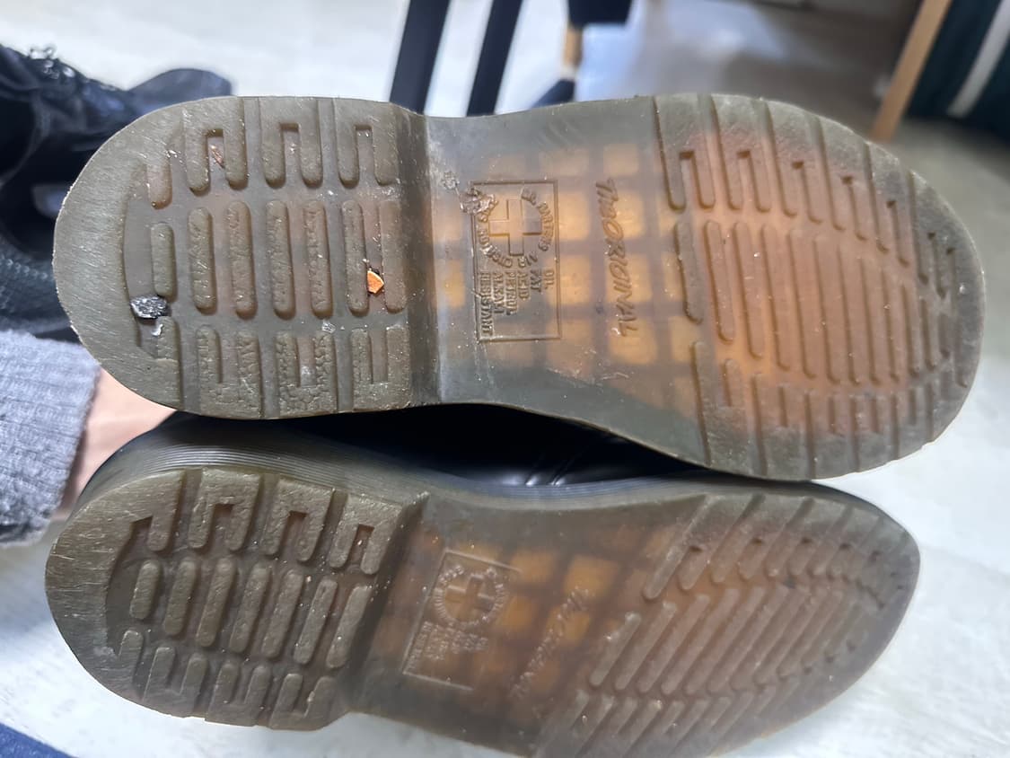 닥터마틴 1461 스무스 블랙 uk6 상품이미지4