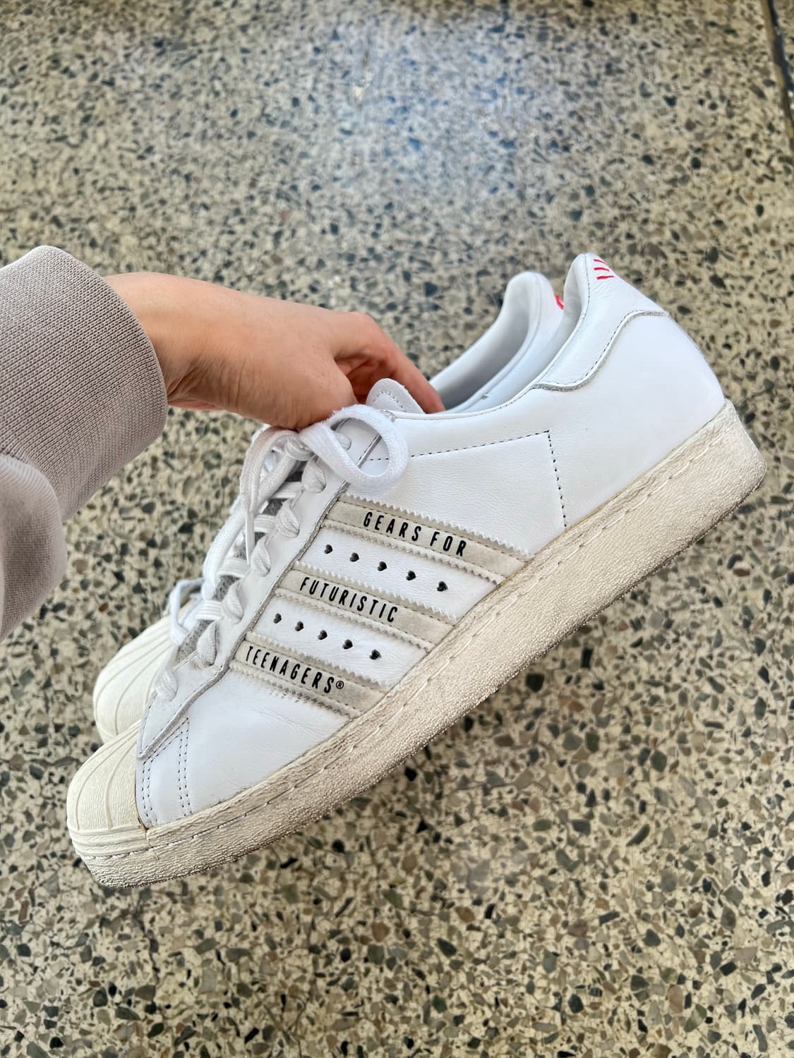 아디다스 휴먼메이드 슈퍼스타 270 판매 상품이미지5