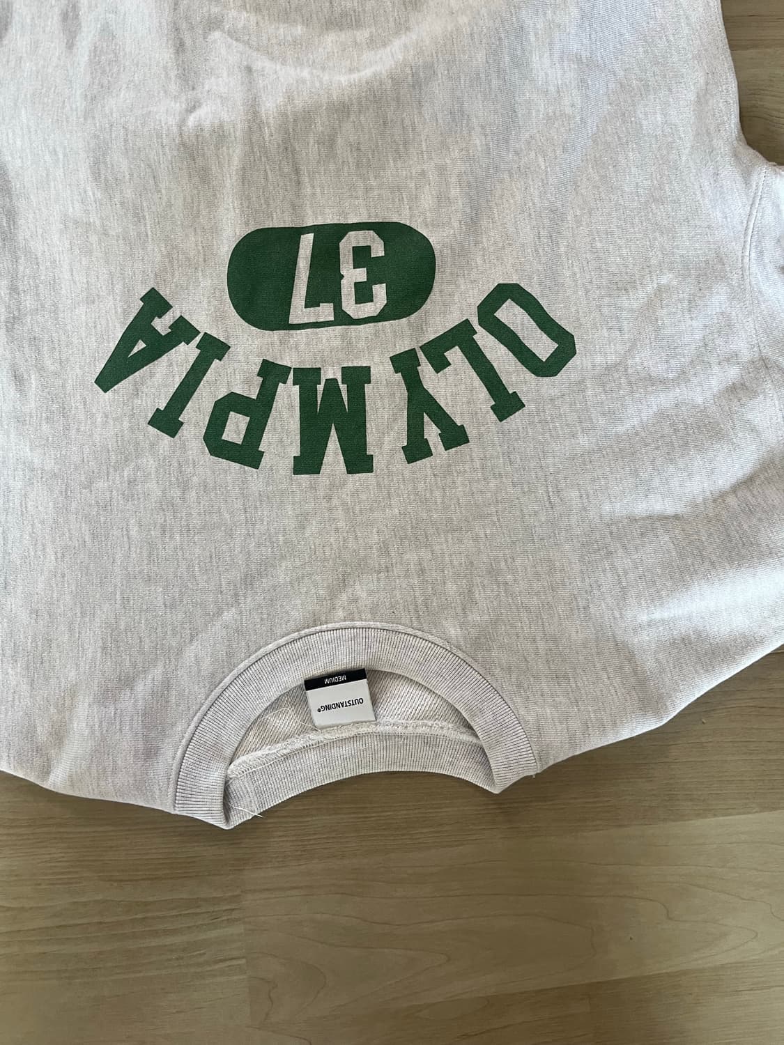 아웃스탠딩 올림피아 m 상품이미지1