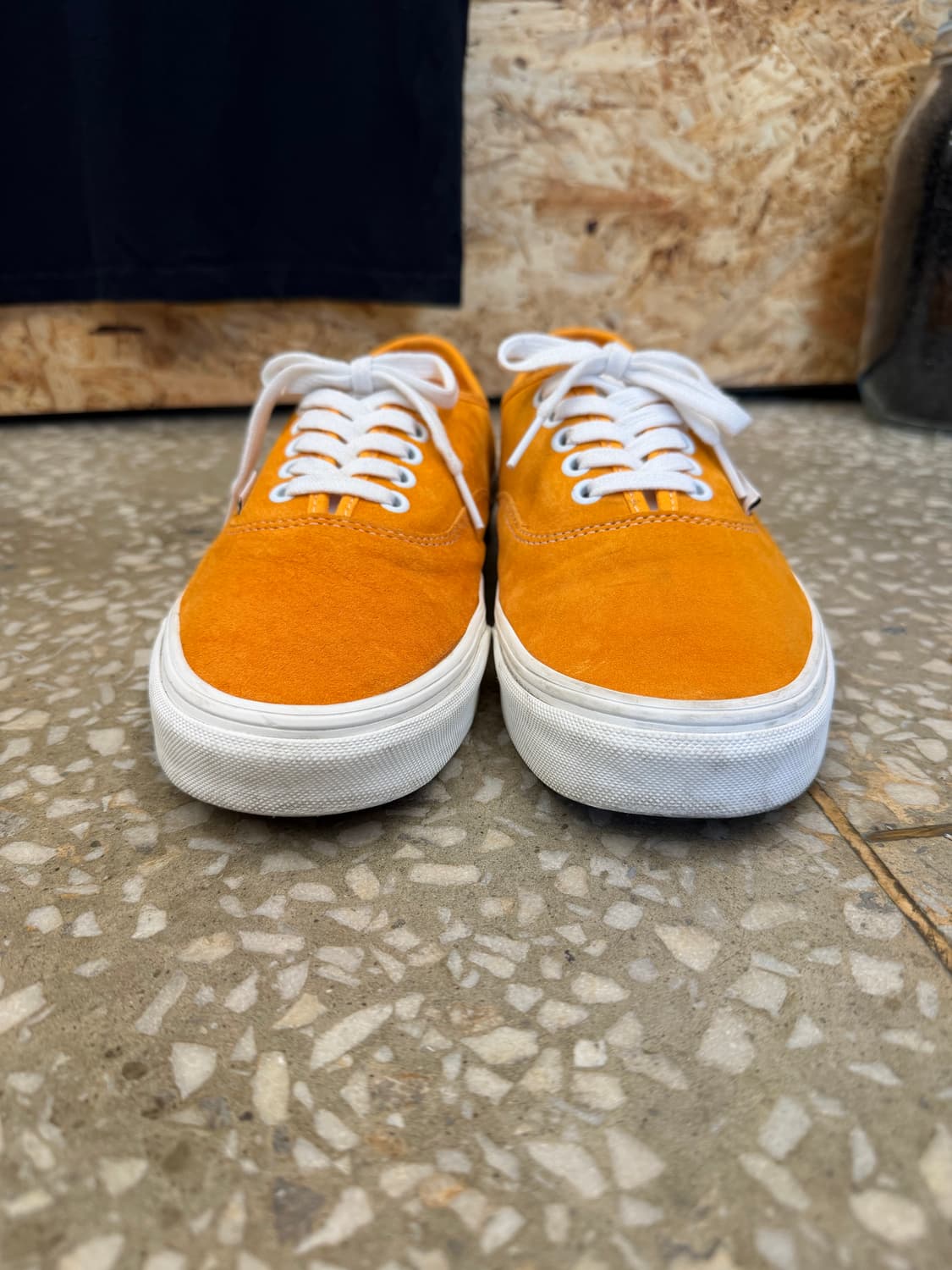 반스 어센틱 피그 스웨이드 데저트 썬 상품이미지2