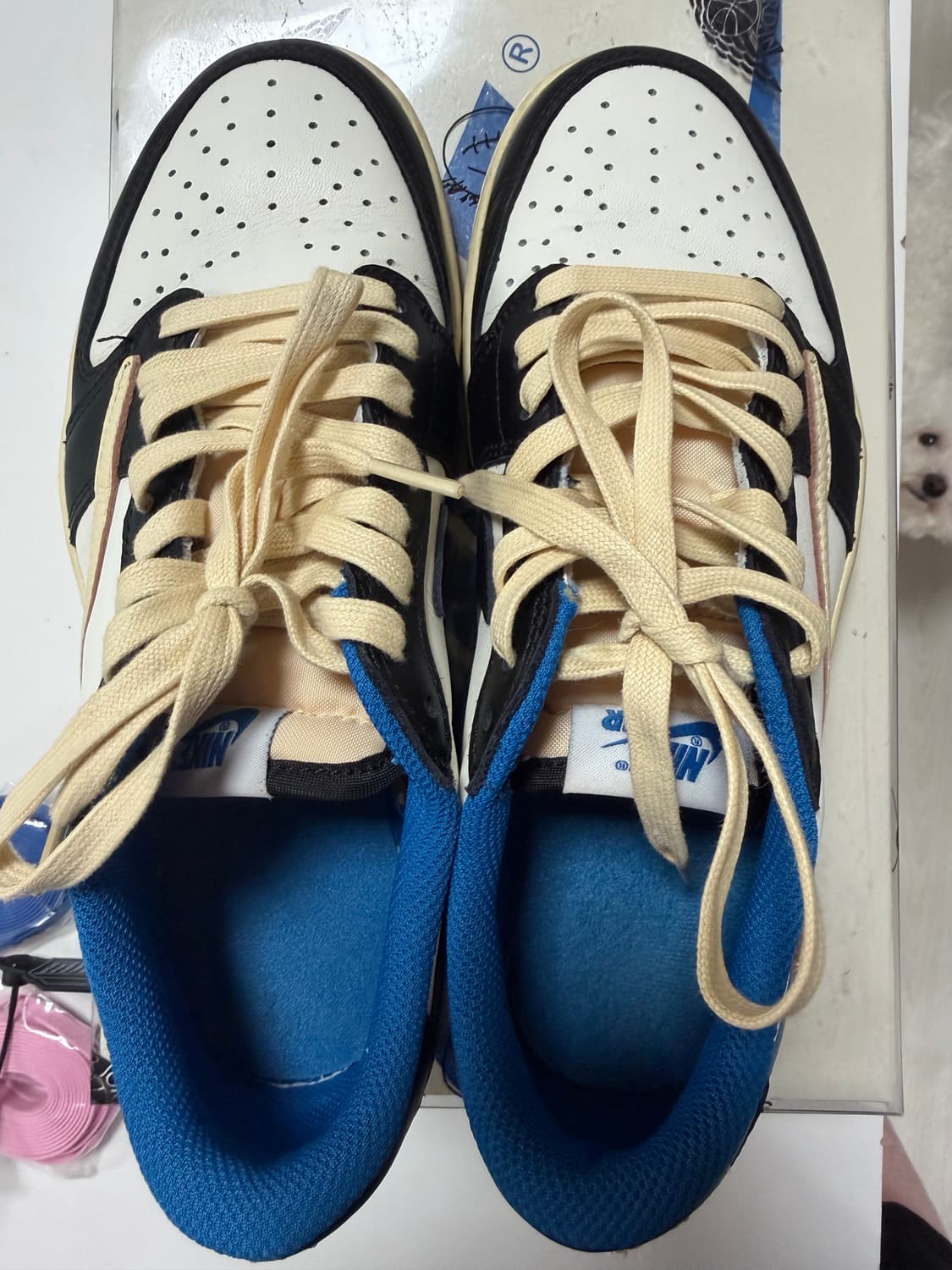 조던1 트래비스 스캇 프라그먼트 레트로 로우(240) 상품이미지2