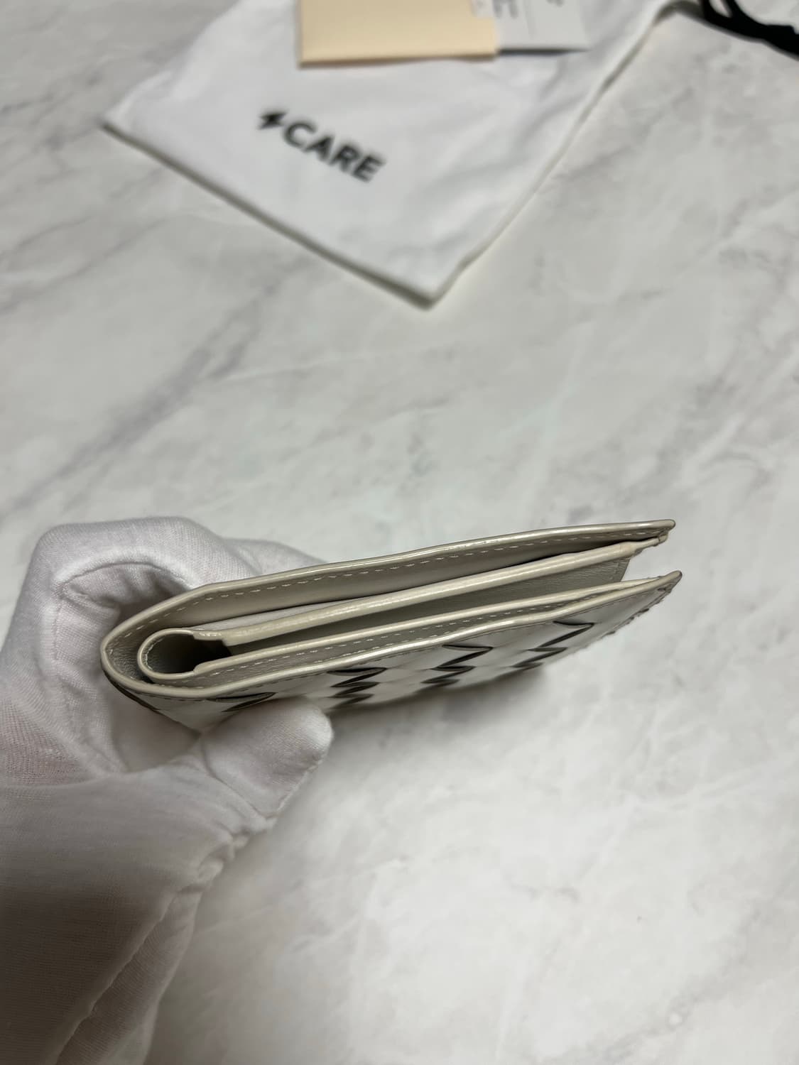 보테가베네타 인트레치아토 반지갑 상품이미지5