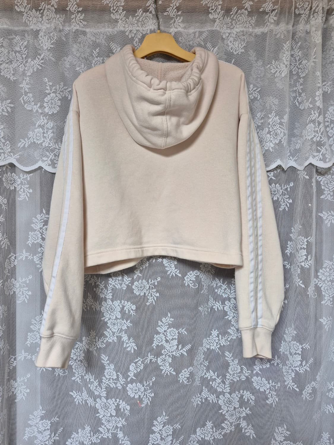 아디다스 크롭 크림 상품이미지2